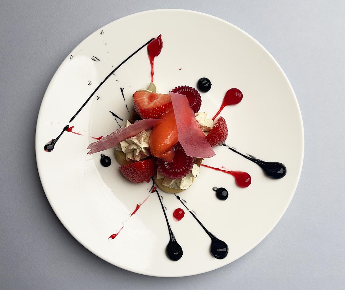 An Image of Adam Handling's dessert  at Signature Food Festival 2024